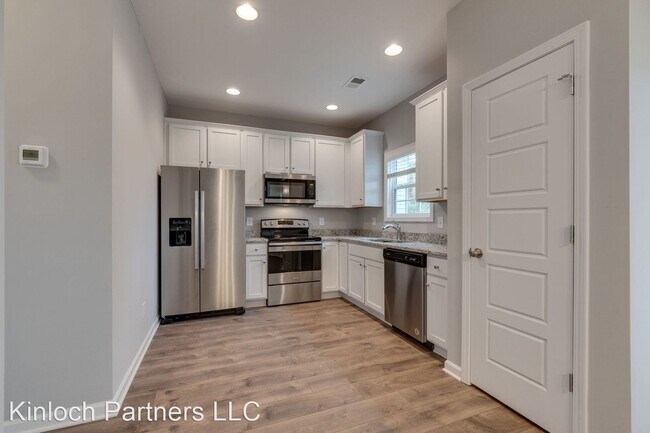 Building Photo - 4 br, 3 bath House - 904 Stokewood Place L...