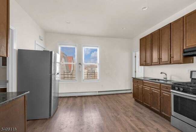 Foto del edificio - 3 May St