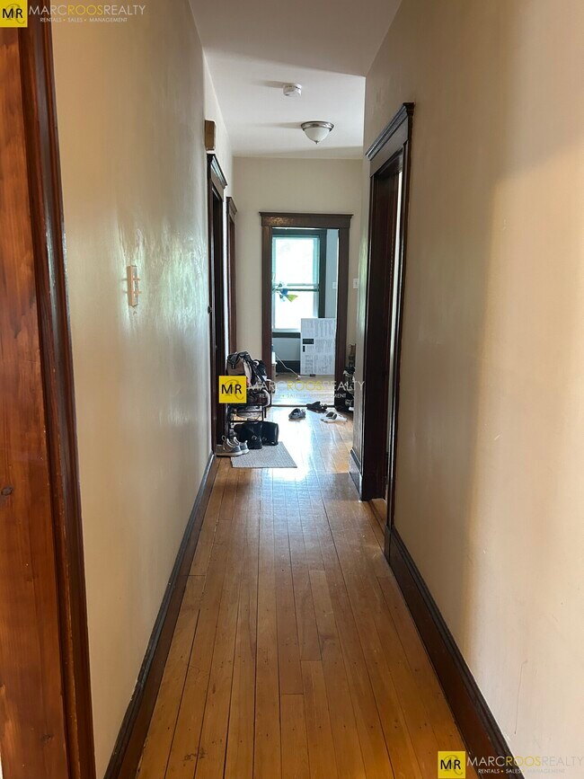 Building Photo - 61 Frederick Ave