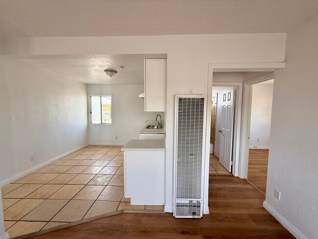 Foto del edificio - 124 1/4 W 95th St