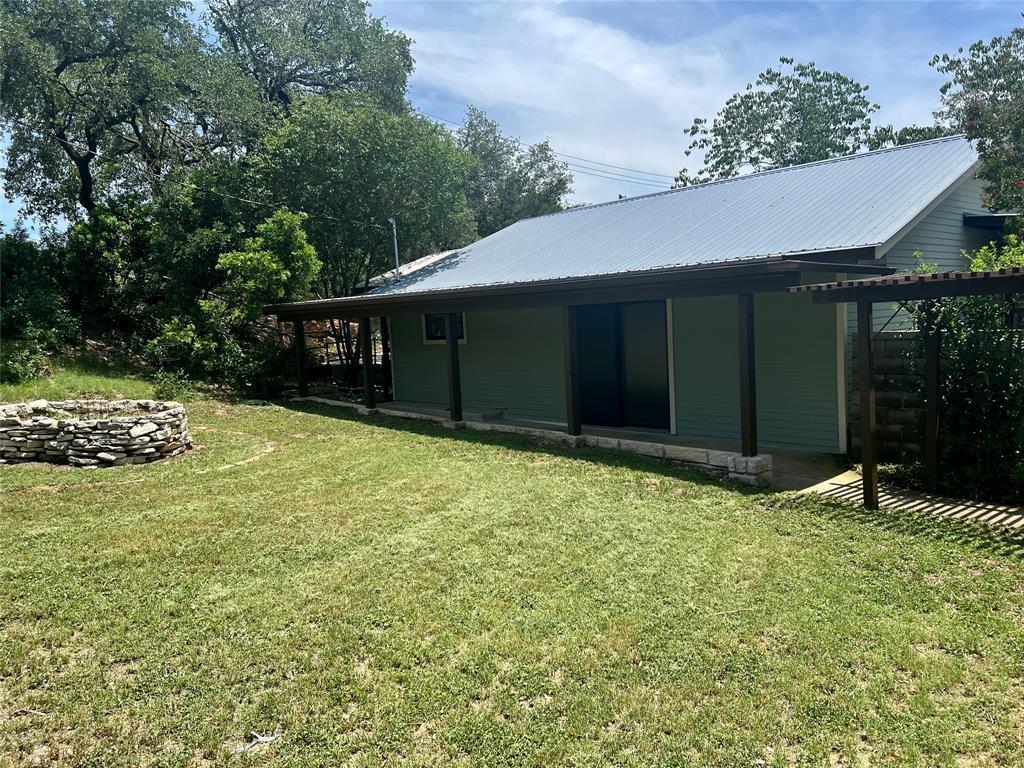 Foto principal - 15303 Texas St