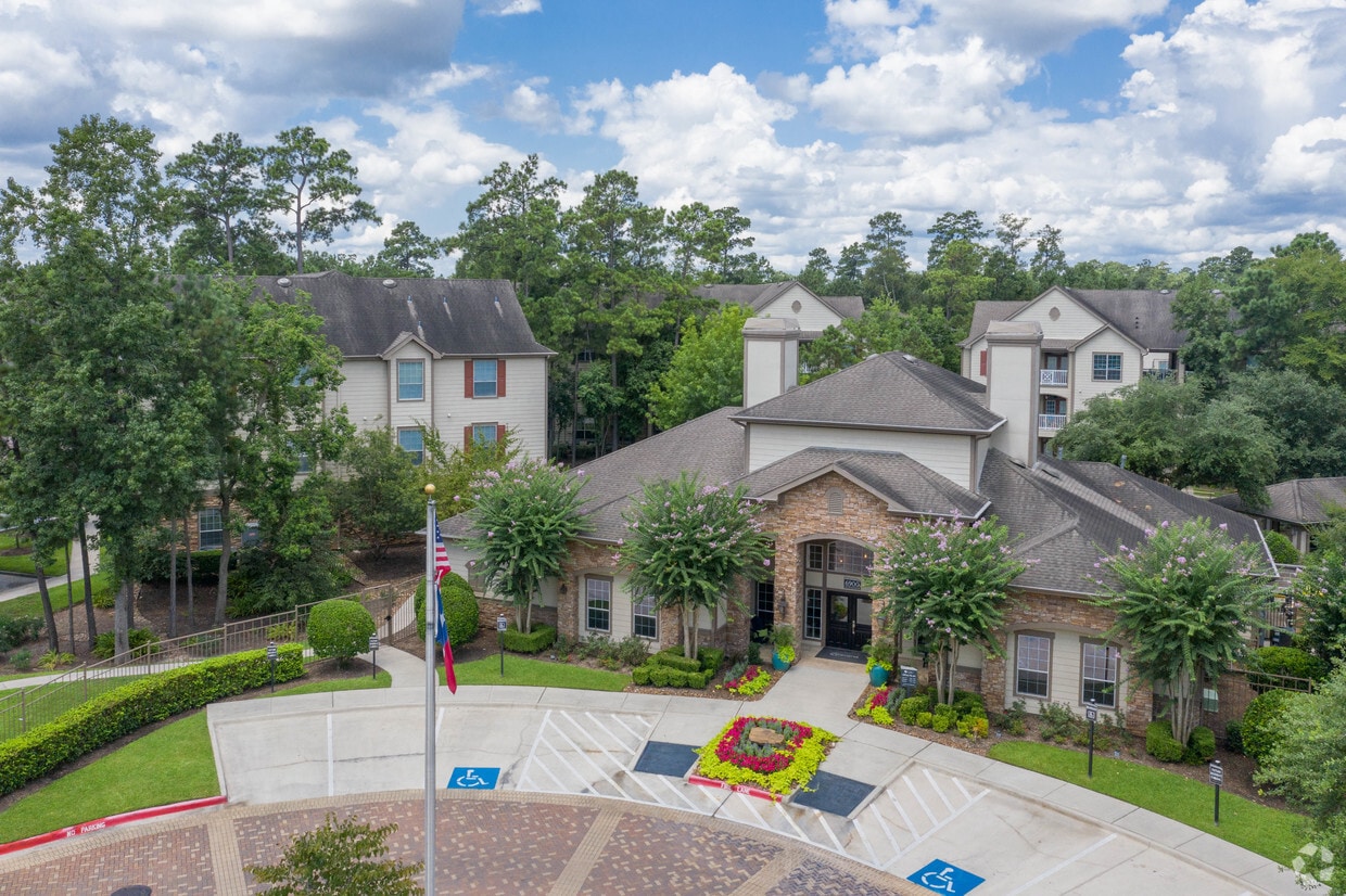 Foto principal - Grove at Sterling Ridge