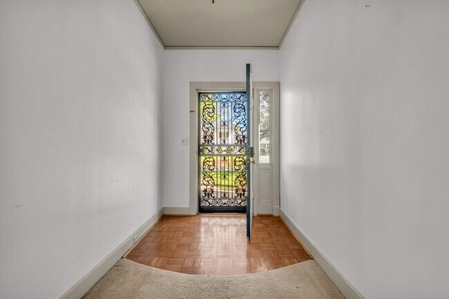 Foto del edificio - 1111 12th St N