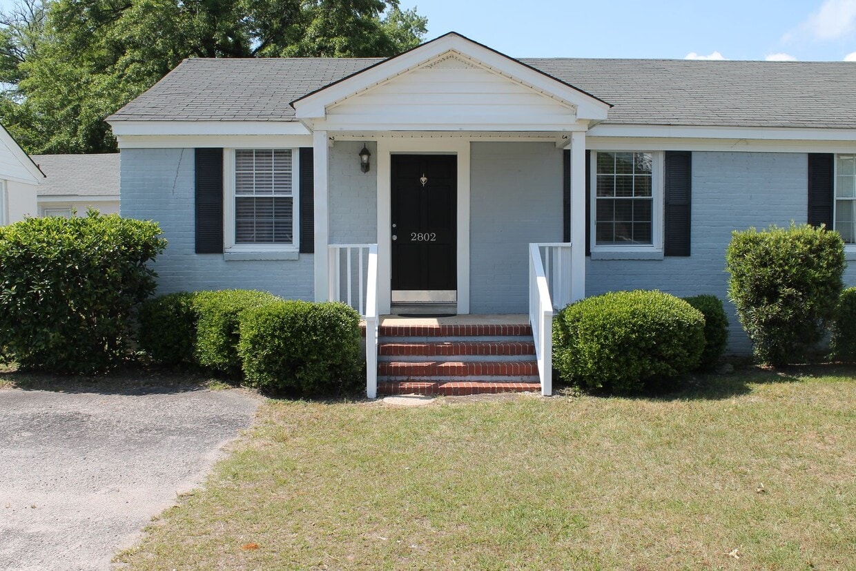 Primary Photo - 2 Bedroom 1 Bath Apartment in Shandon (Dup...