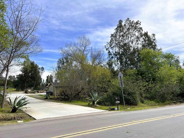 Building Photo - 2400 Kauana Loa Dr