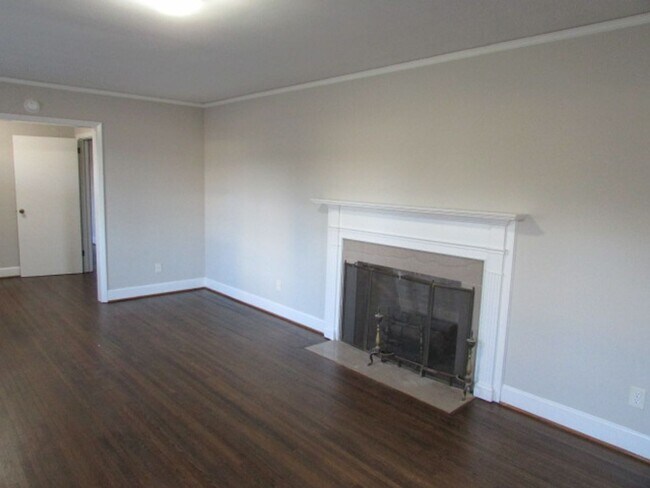 Foto del edificio - Brick Home in Manning, SC