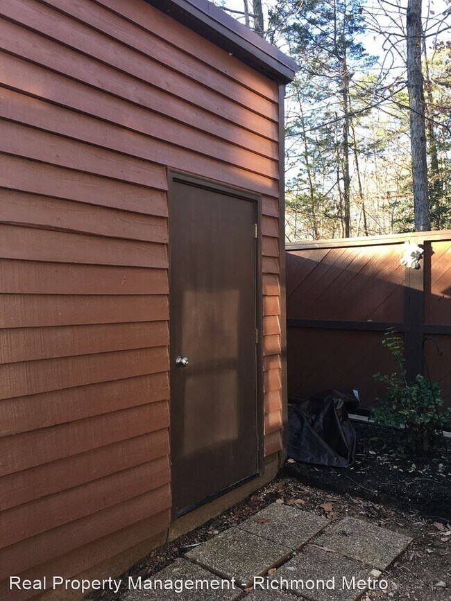 Building Photo - 2 br, 2.5 bath House - 5101 Long Shadow Court