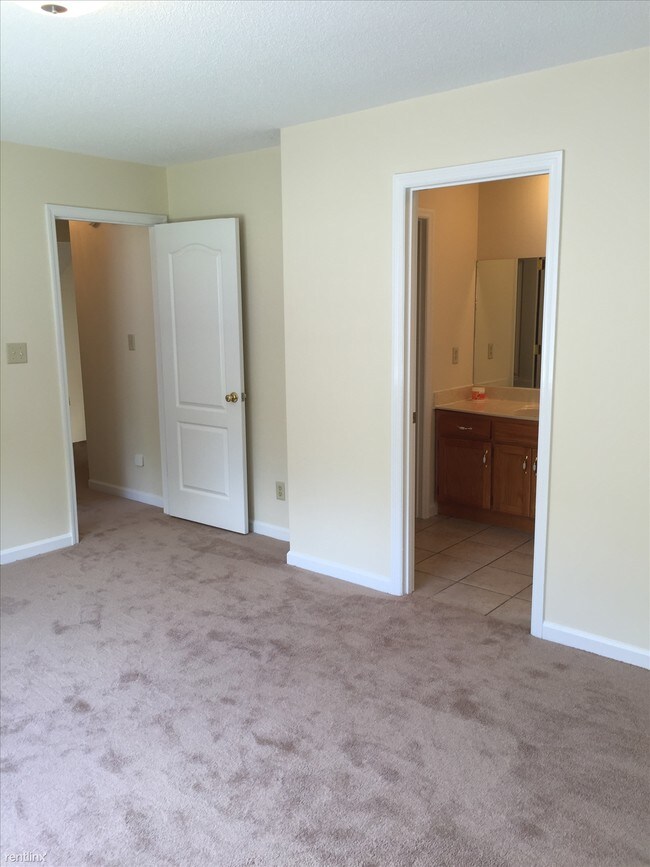 Foto del edificio - 2925 Barneys Ln NE