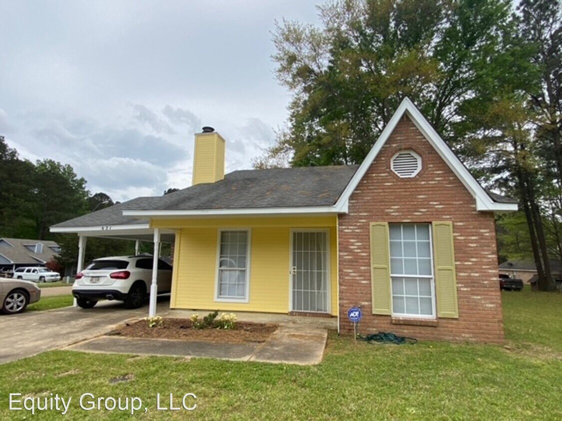 Primary Photo - 2 br, 1 bath House - 621 David Cove