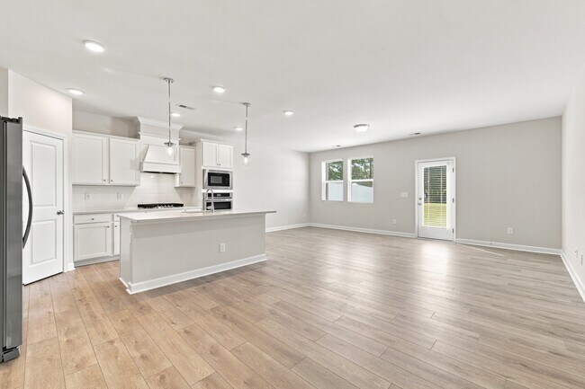 Building Photo - 3910 Well Fleet Dr