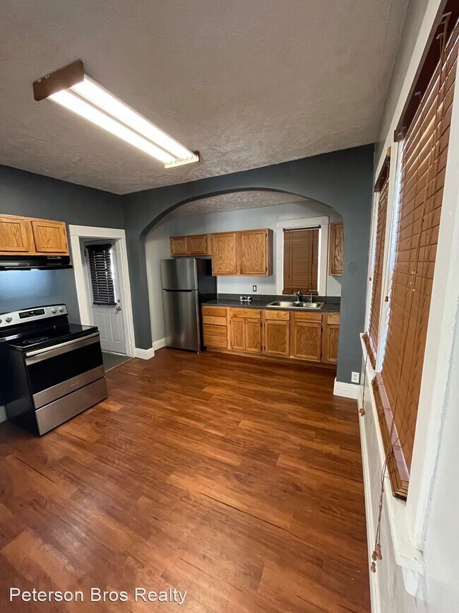 Building Photo - 3 br, 1 bath House - 5323 North 25th Avenue