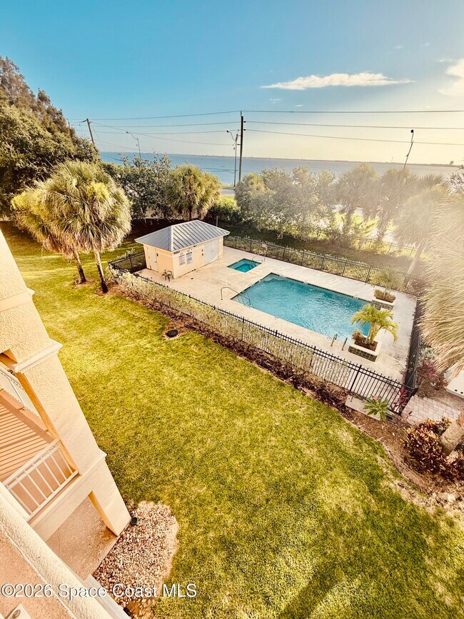 Foto del edificio - 860 Vignoles Ave NE