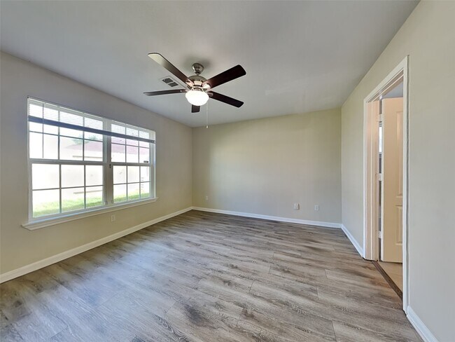 Building Photo - 18011 Kinsale Valley Ln