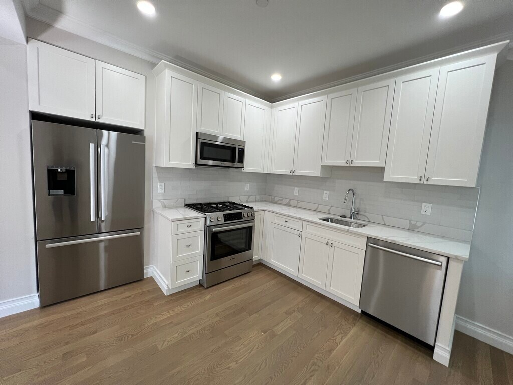 Foto principal - 11 Mount Hood Rd