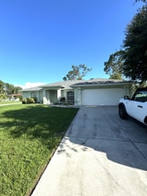 Building Photo - 2173 Grandview Dr