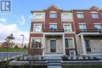 Building Photo - 636 Evans Ave.