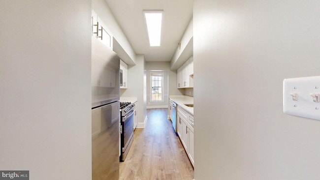 Foto del edificio - 2011 N Oakland St