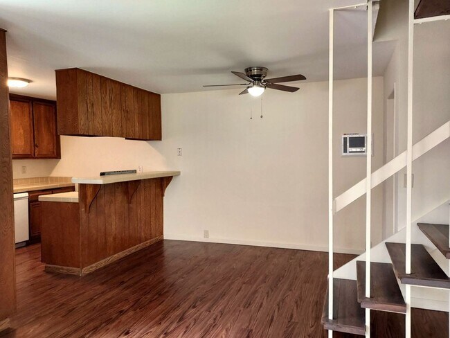Foto del edificio - 213 Otay Valley Rd