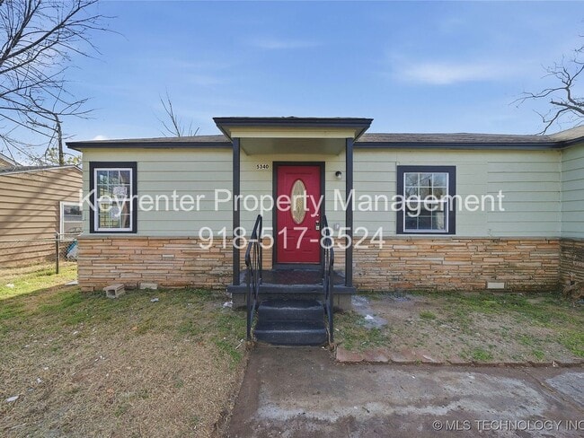Foto del edificio - 4 Bedroom Home Available Mid June!!!!
