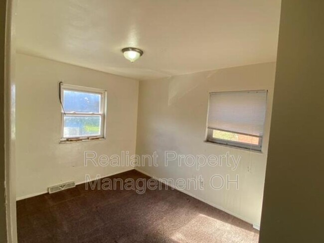 Foto del edificio - 1792 W Fork Rd