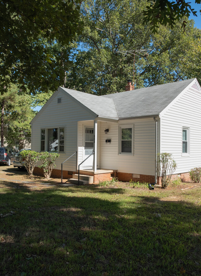 Building Photo - 600 N Carr St
