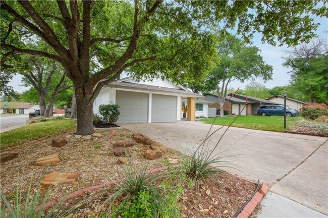 Foto del edificio - 2508 Aldford Dr