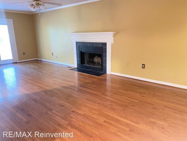 Foto del edificio - 3 br, 2.5 bath House - 4715 Oakley Pirkle