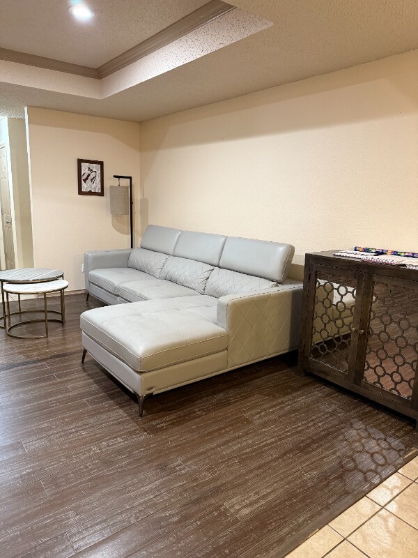 Foto del edificio - 6305 Courtside Dr