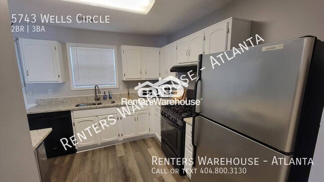 Building Photo - 5743 Wells Cir