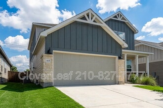 Building Photo - 165 Acorn Cir