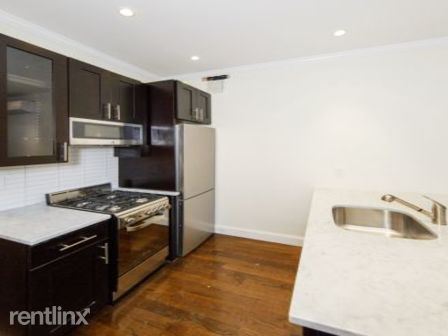 Primary Photo - 297 Degraw St