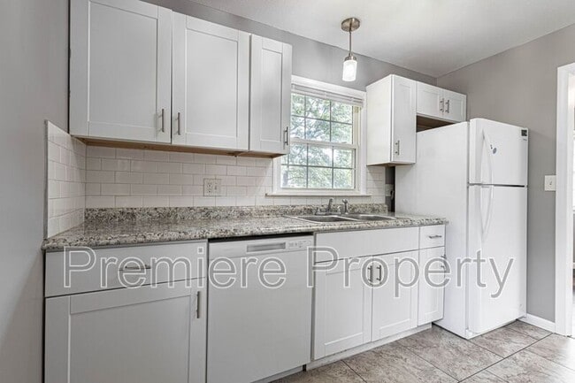 Foto del edificio - 3320 S Sterling Ave