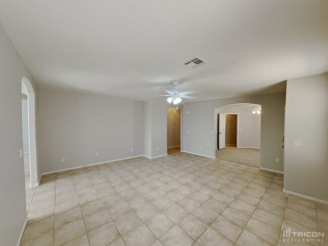 Building Photo - 11078 Gagliano St