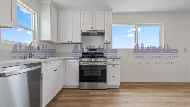 Foto del edificio - 4951 Genesee Ave