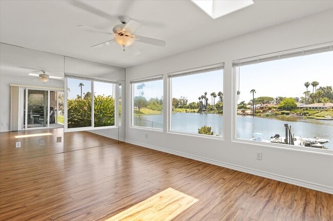 Building Photo - 1501 La Fiesta Dr