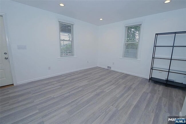 Photo - 454 Undercliff Avenue Unit 456 Apartment