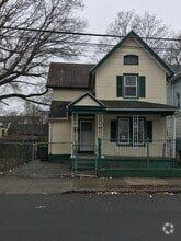 Building Photo - 84 Hurlburt St