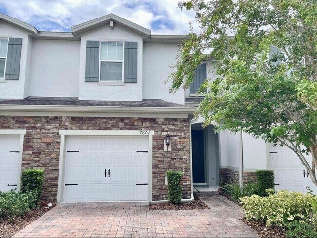 Foto del edificio - 7601 Aloma Pines Ct