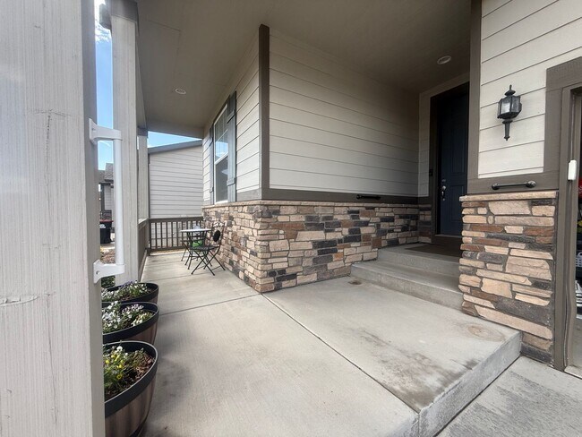 Building Photo - 9927 Beckham St