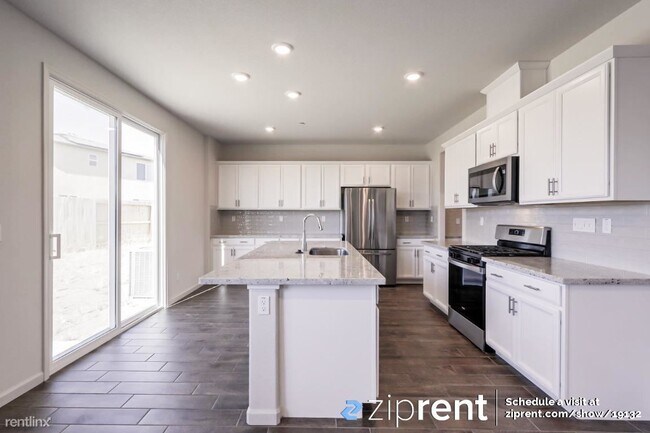 Building Photo - 5 br, 3 bath House - 2973 Mokelumne Ct, Ma...