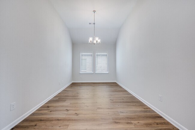 Foto del edificio - BRAND NEW! 3 Bedroom in New Argyle Communi...