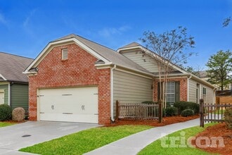 Building Photo - 7802 Bluefin Trail