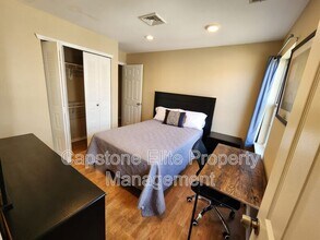 Building Photo - 1 Cornerstone Ln