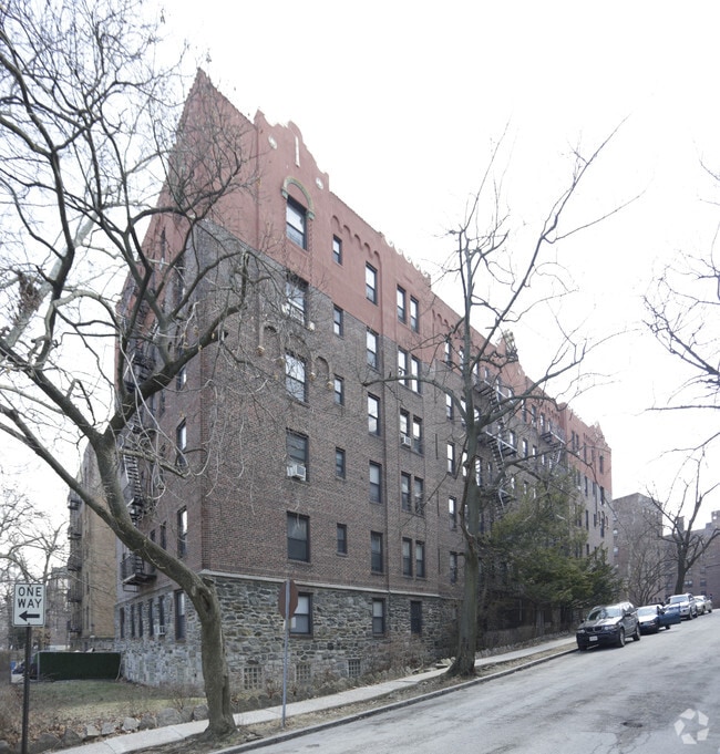 Building Photo - 55 Pennsylvania Ave