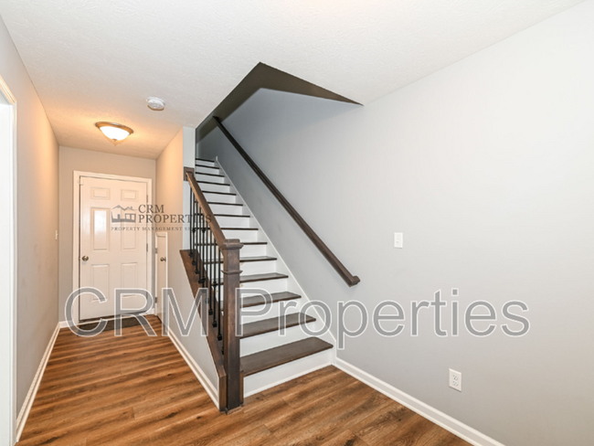 Foto del edificio - 309 Steeples Blvd