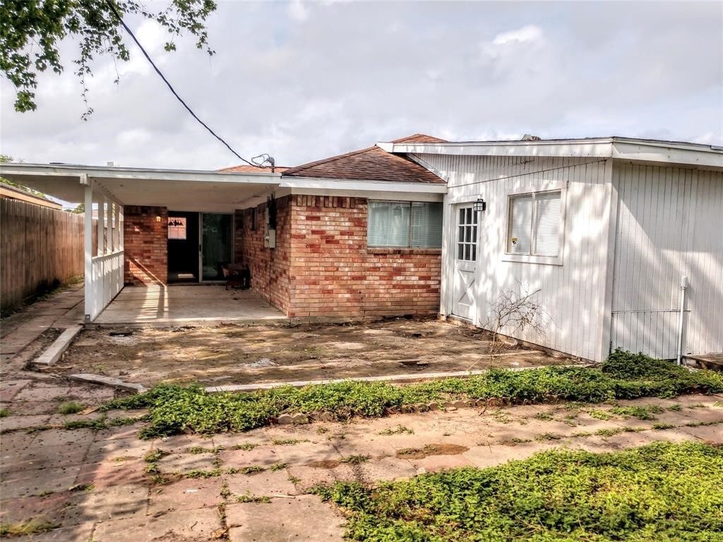 Primary Photo - 2523 28th Ave N