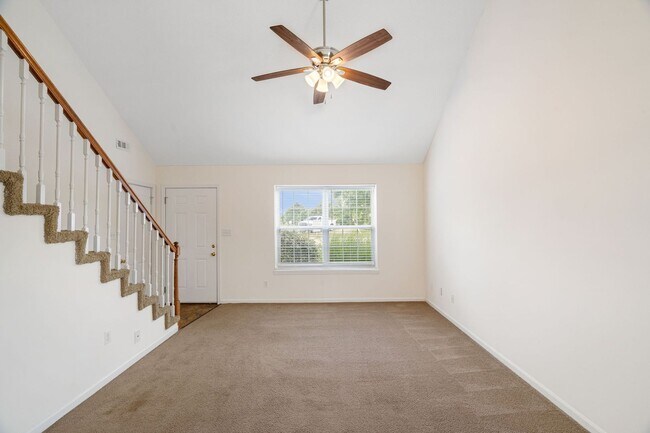 Building Photo - 3509-3511-3511 La Mesa Dr