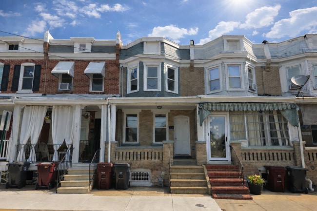 Photo - 1615 Lancaster Ave Townhome