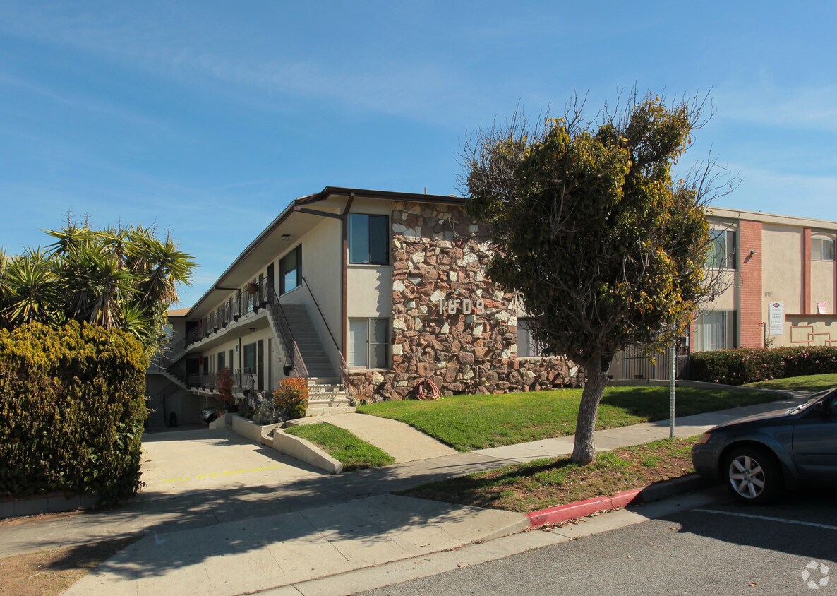 Primary Photo - 1809 7th St