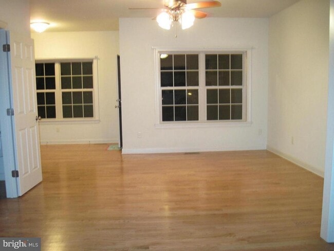 Building Photo - 230 Mt Airy Ave